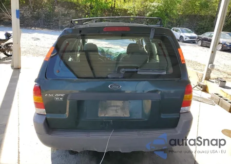 2002 Ford Escape Xls from USA, damaged, VIN 1FMYU01162KB00170